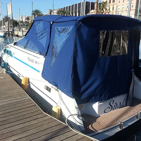 Sissi Boat 3*